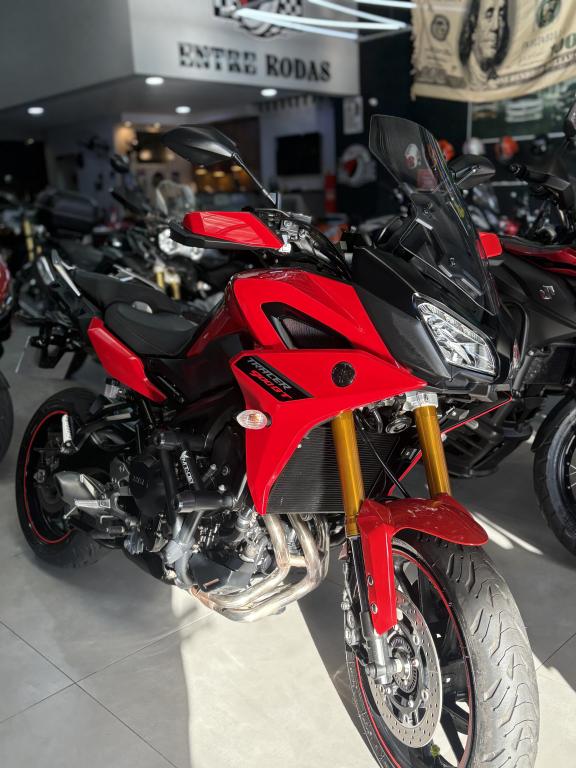YAMAHA MT-09 Tracer GT 900