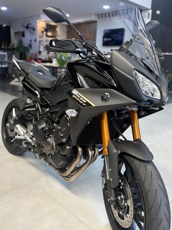 YAMAHA MT-09 Tracer GT 900