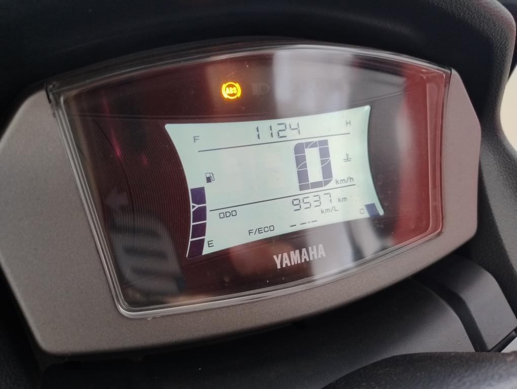 YAMAHA NMax 160 - Foto