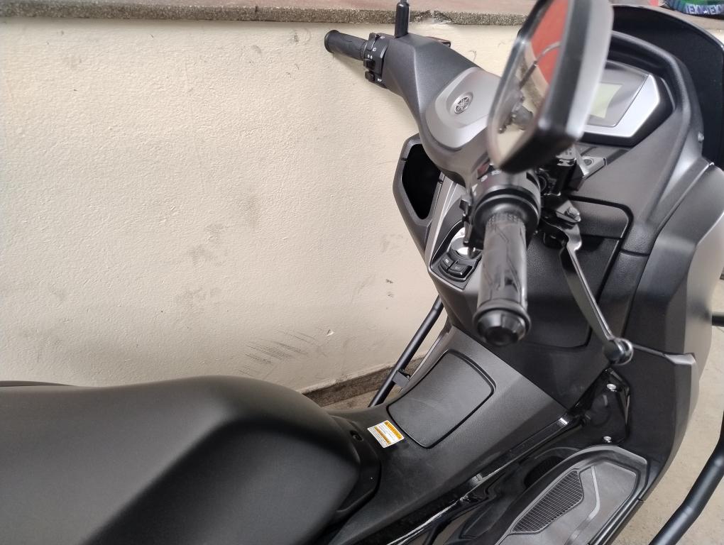 YAMAHA NMax 160 - Foto