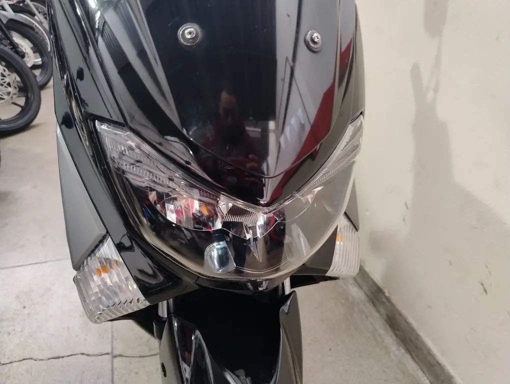YAMAHA NMax 160 - Foto
