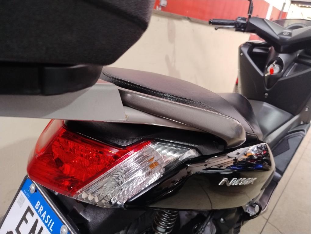 YAMAHA NMax 160 - Foto