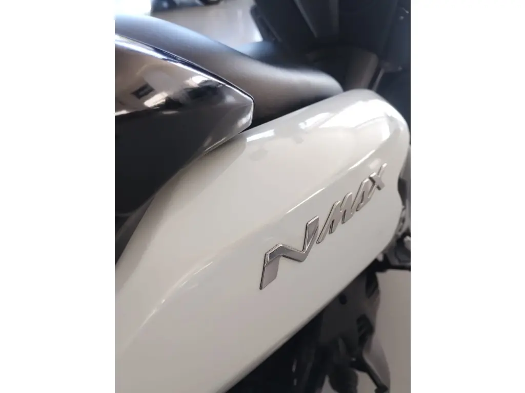 YAMAHA NMax 160 - Foto