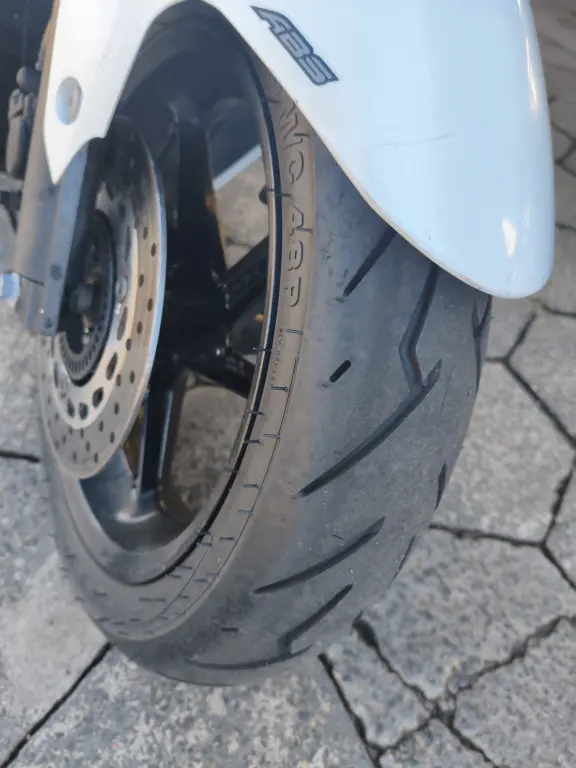 YAMAHA NMax 160 - Foto