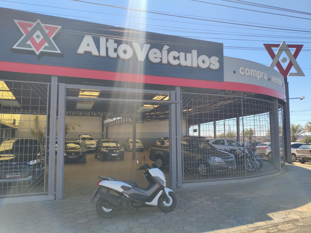 YAMAHA NMax 160 - Foto