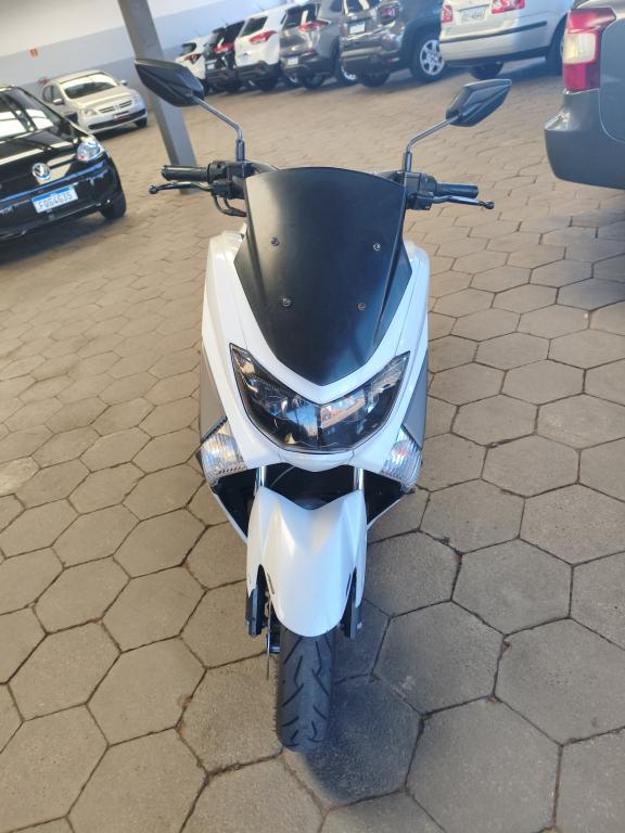 YAMAHA NMax 160 - Foto