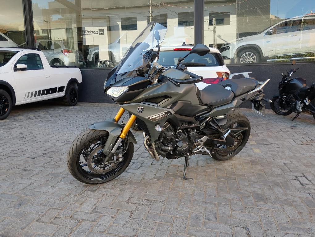 YAMAHA Tracer 900 GT - Foto