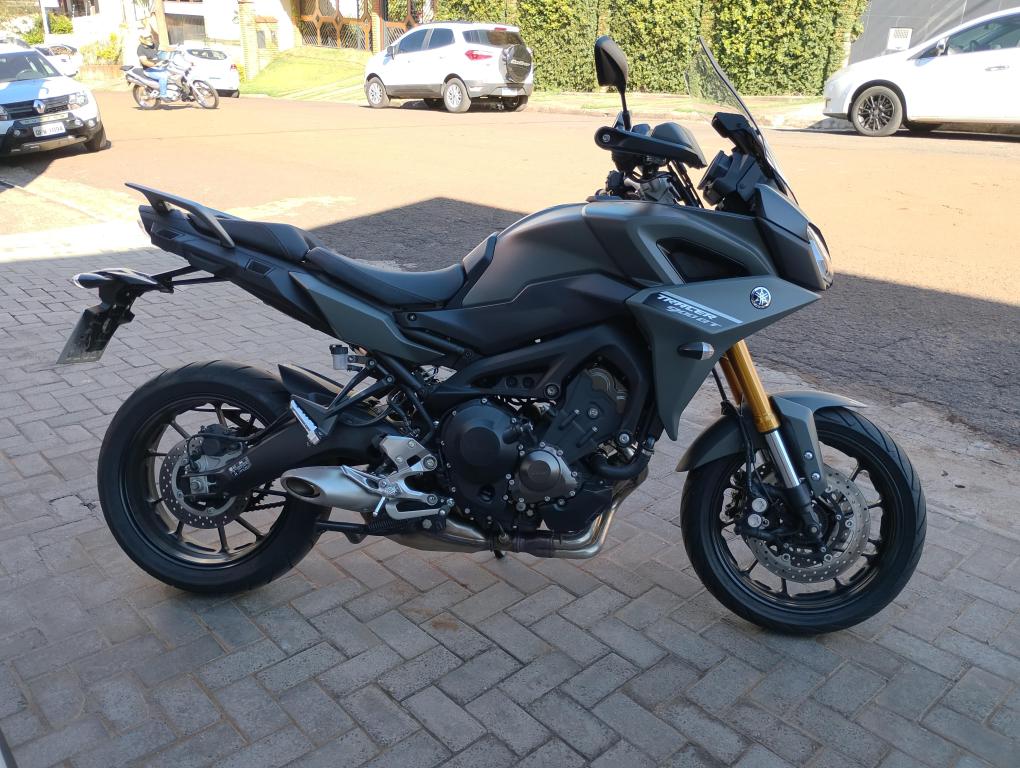 YAMAHA Tracer 900 GT - Foto