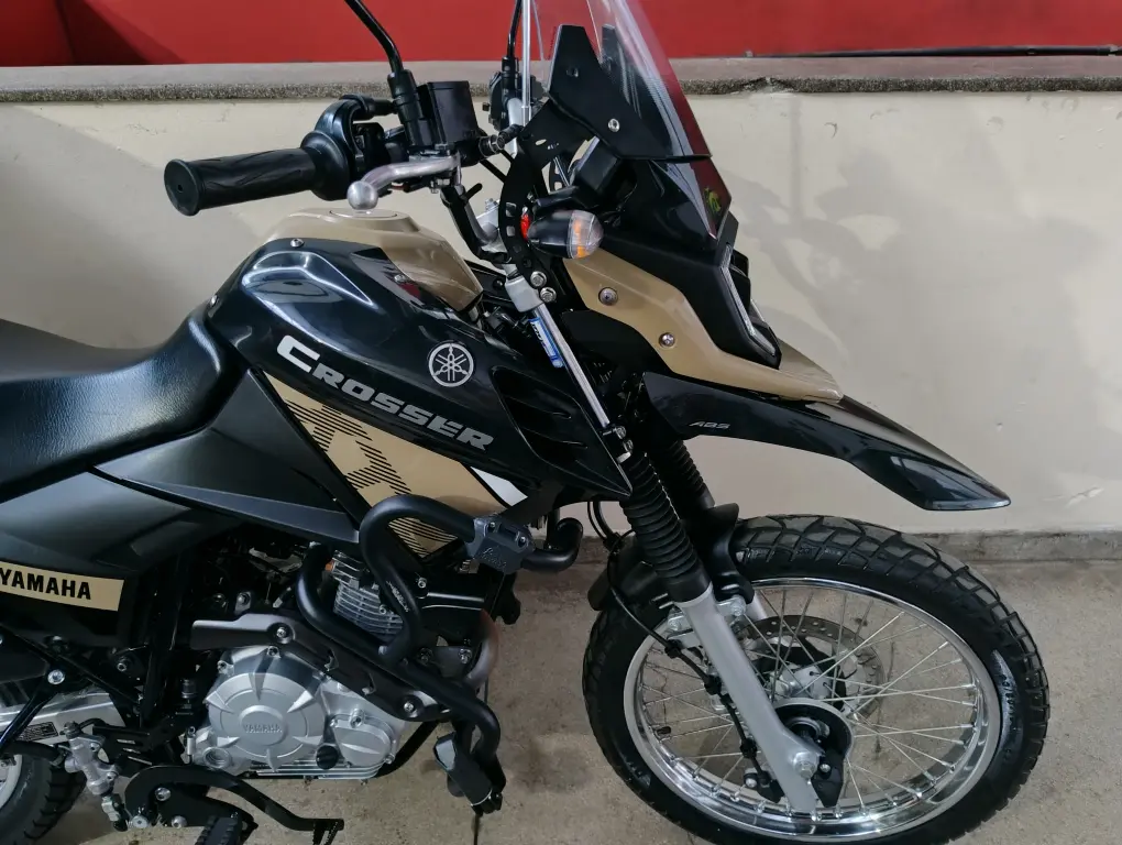 YAMAHA XTZ 150 Crosser - Foto