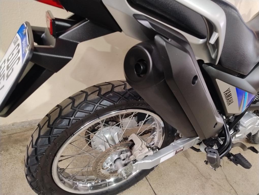 YAMAHA XTZ 150 Crosser - Foto