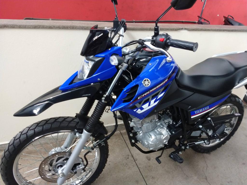 YAMAHA XTZ 150 Crosser - Foto