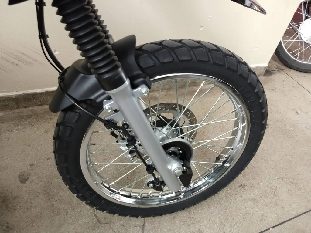 YAMAHA XTZ 150 Crosser - Foto