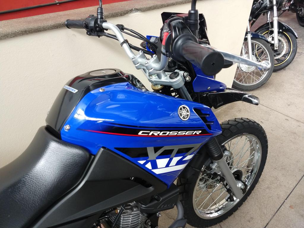 YAMAHA XTZ 150 Crosser - Foto