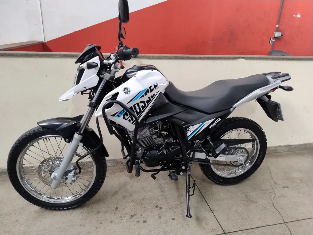 YAMAHA XTZ 150 Crosser - Foto