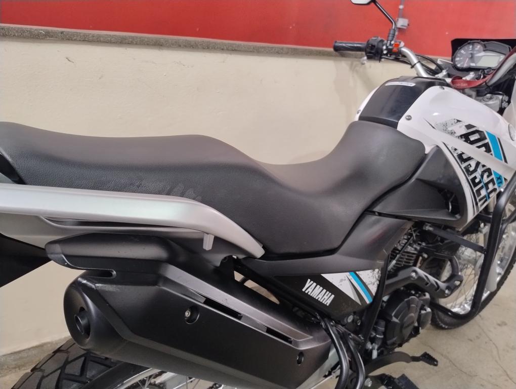 YAMAHA XTZ 150 Crosser - Foto