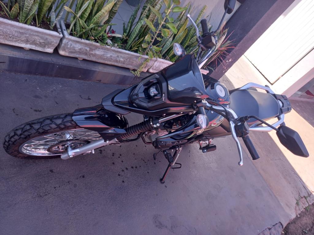 YAMAHA XTZ 150 Crosser - Foto