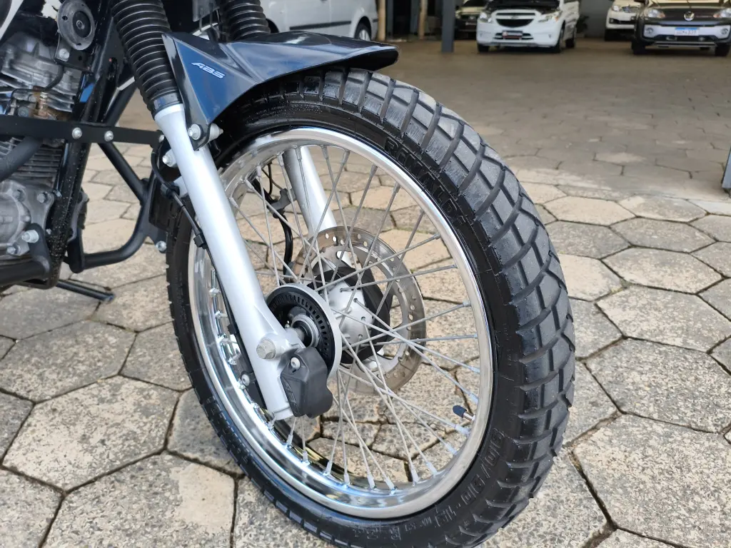 YAMAHA XTZ 150 Crosser - Foto