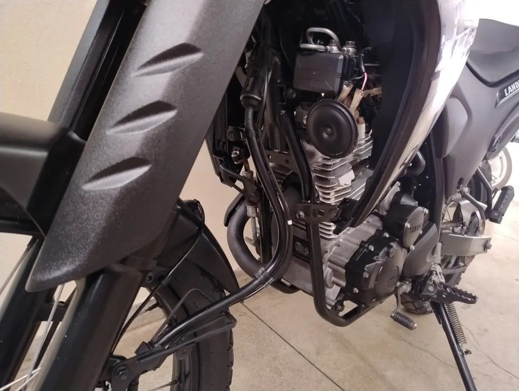 YAMAHA XTZ 250 - Foto