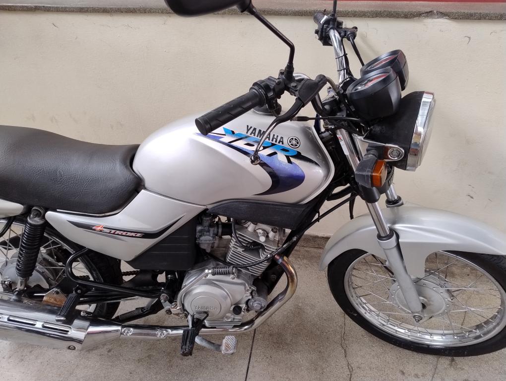 YAMAHA YBR 125 - Foto
