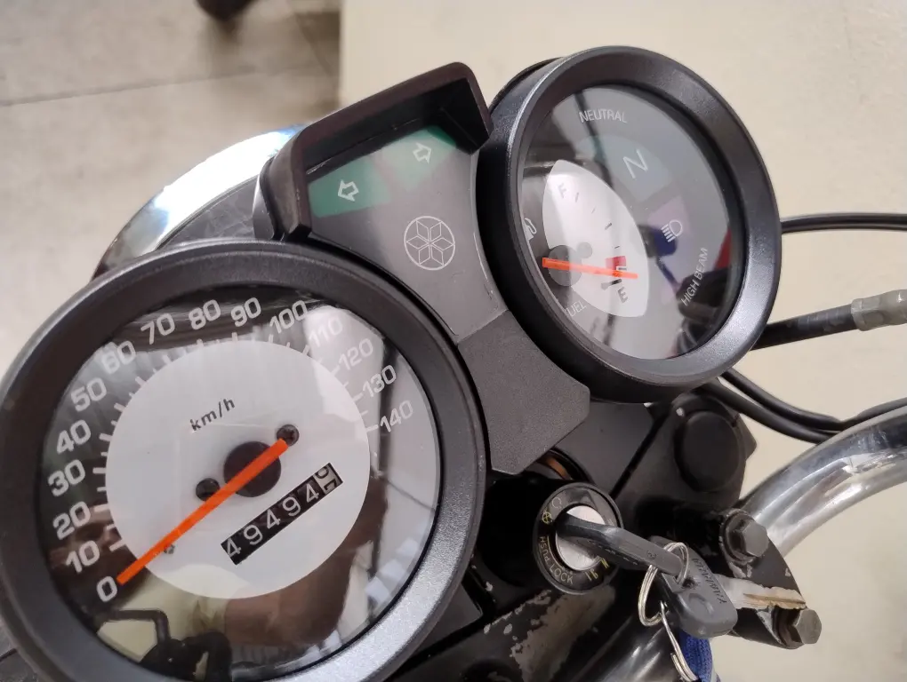 YAMAHA YBR 125 - Foto