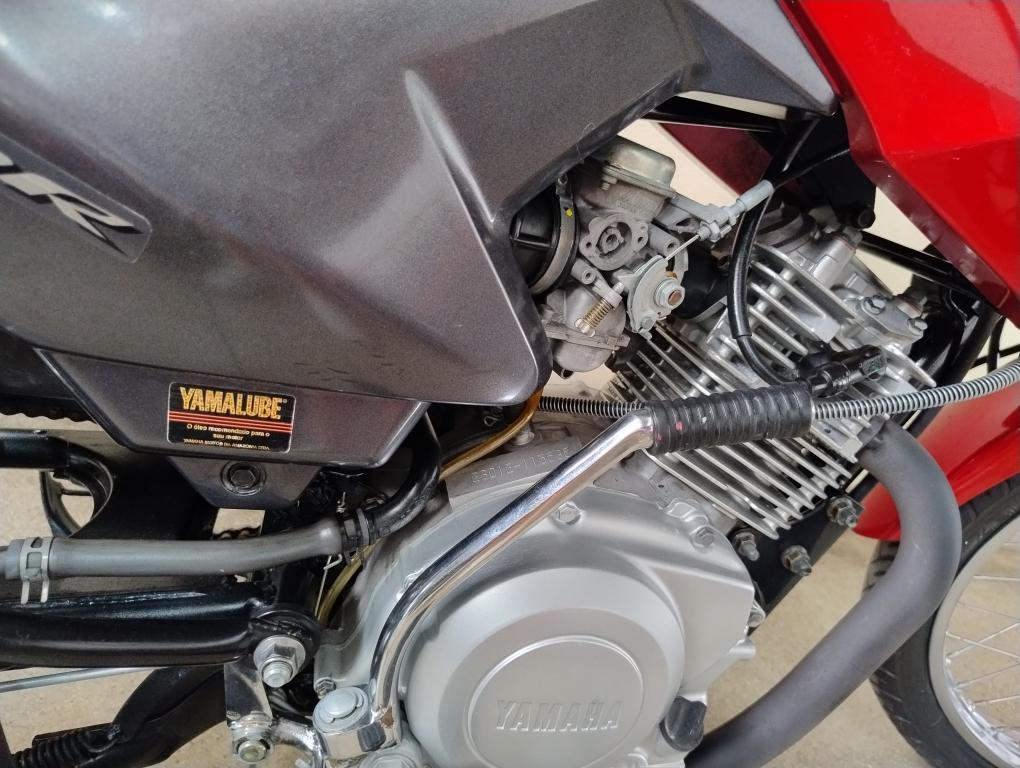 YAMAHA YBR 125 - Foto