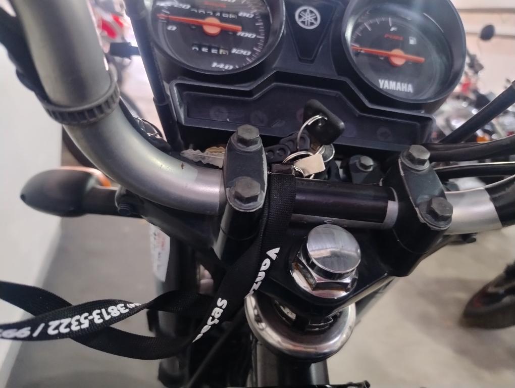 YAMAHA YBR 125 - Foto