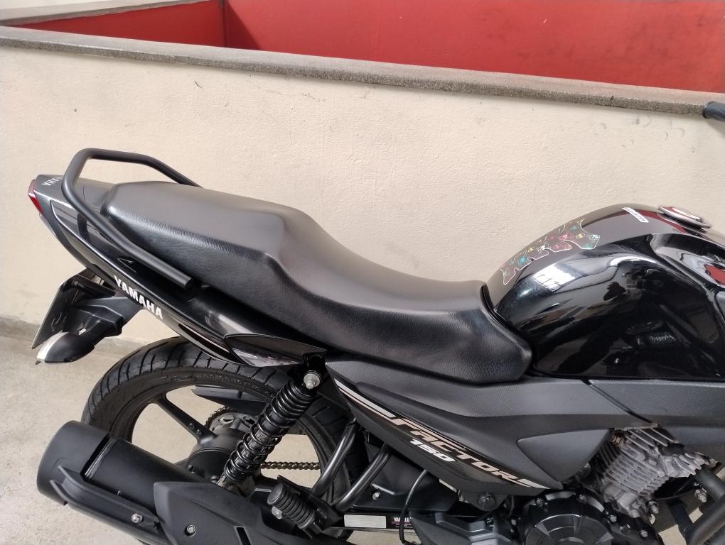 YAMAHA YBR 150 - Foto