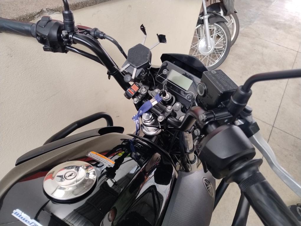 YAMAHA YBR 150 - Foto