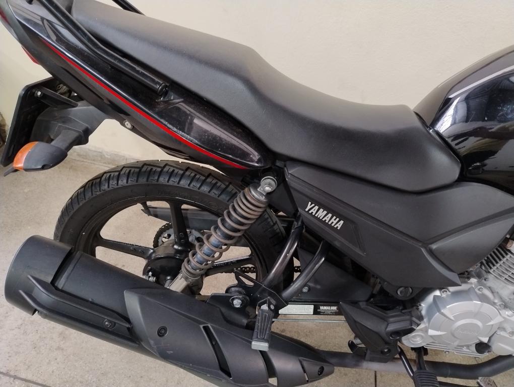 YAMAHA YS Fazer 150 - Foto
