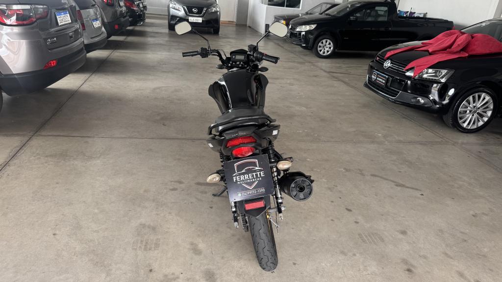 YAMAHA YS Fazer 150 - Foto