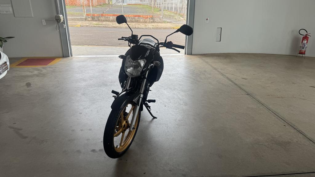 YAMAHA YS Fazer 150 - Foto