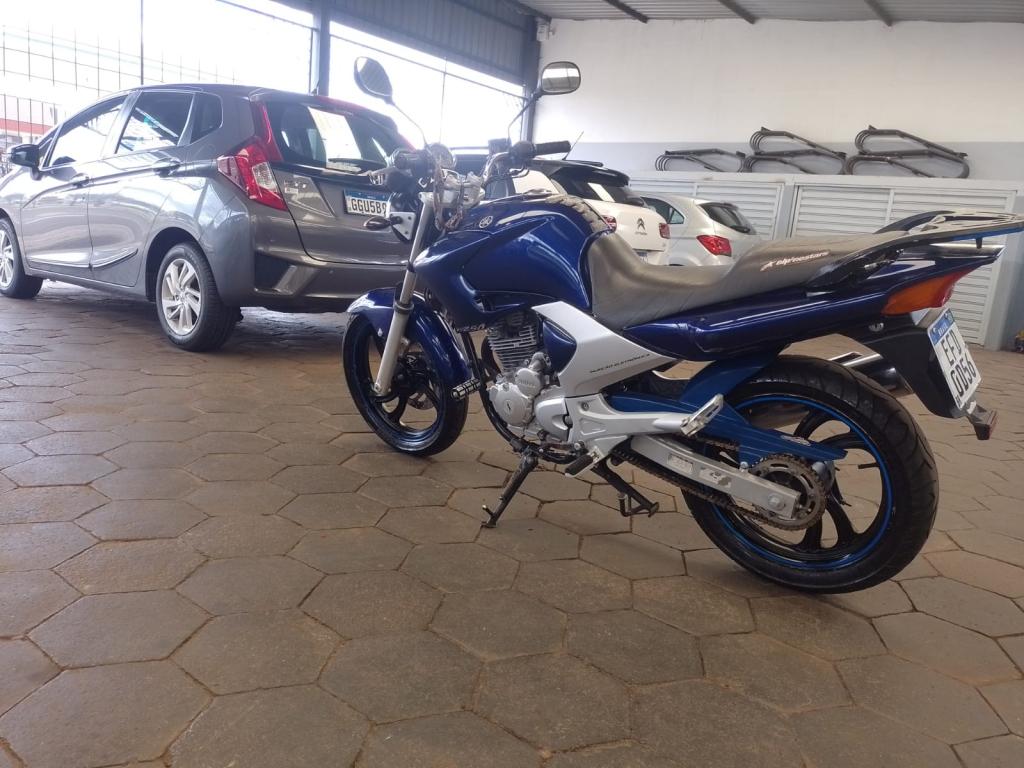 YAMAHA YS Fazer 250 - Foto