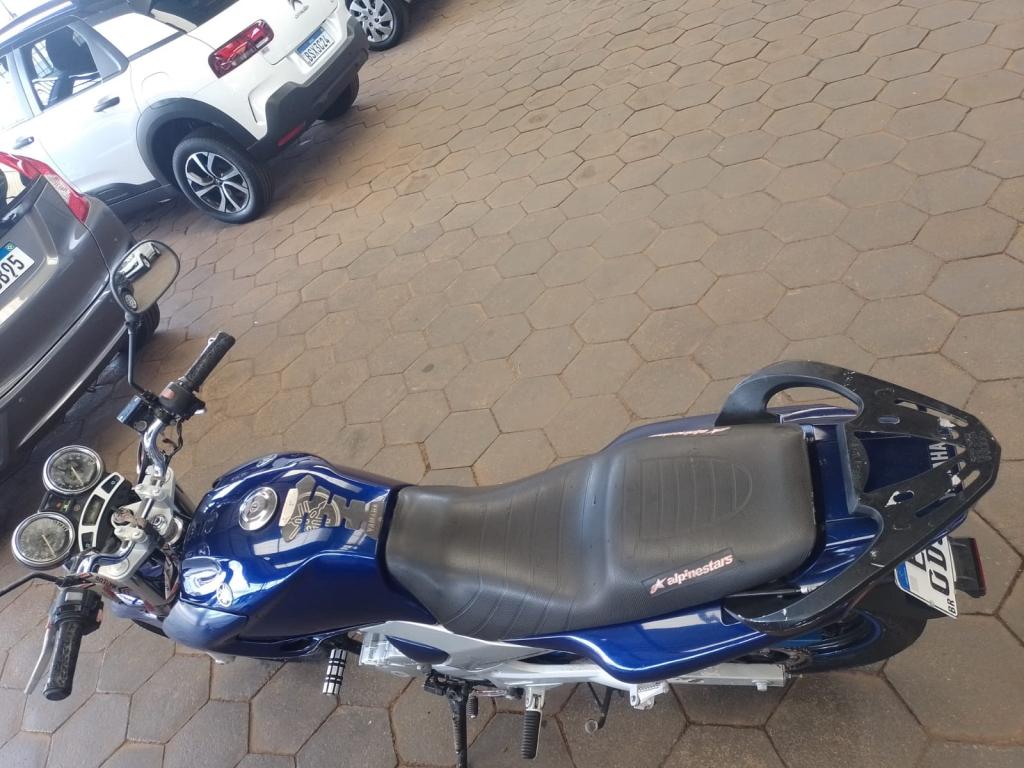 YAMAHA YS Fazer 250 - Foto