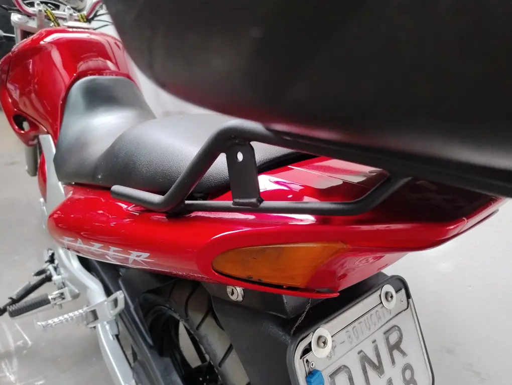 YAMAHA YS Fazer 250 - Foto