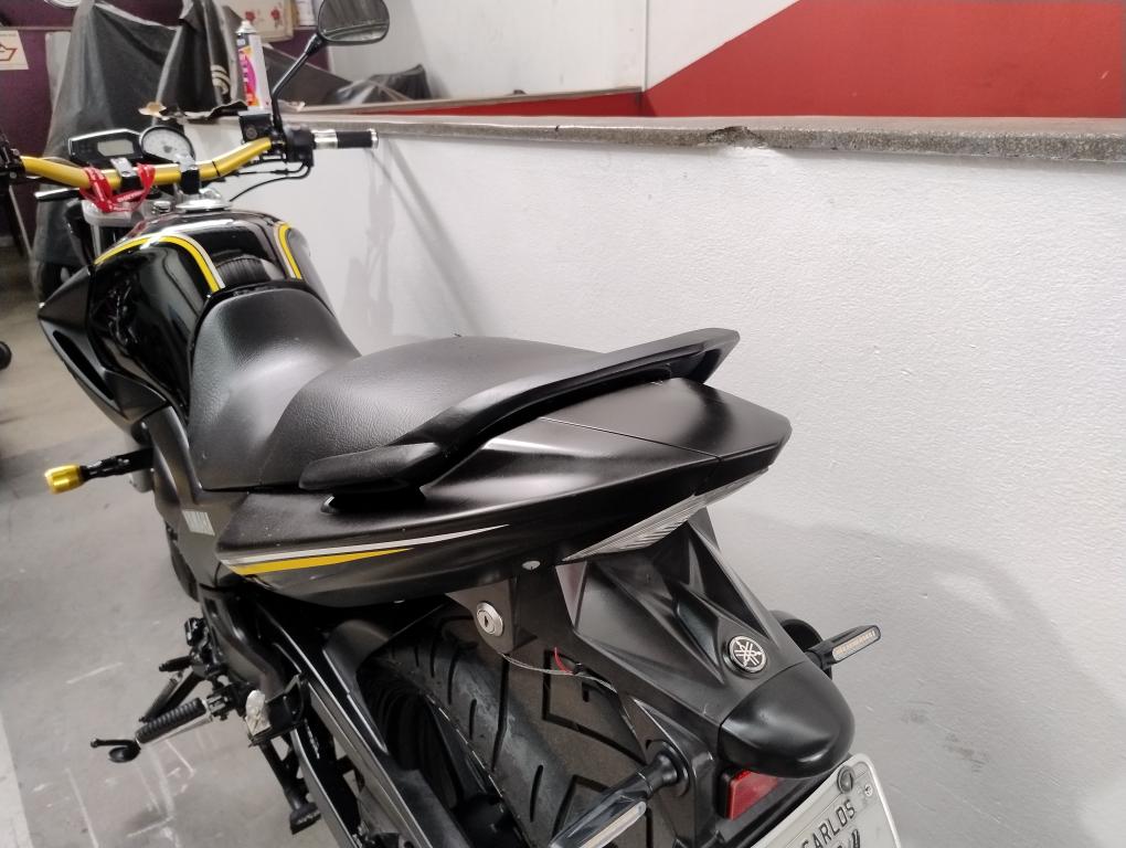 YAMAHA YS Fazer 250 - Foto