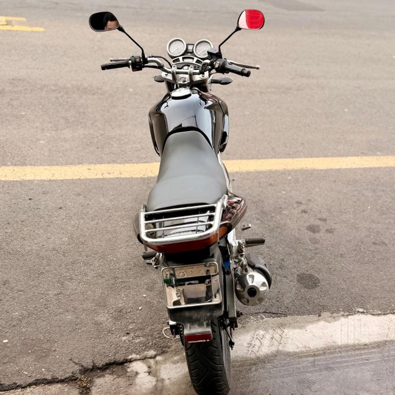YAMAHA YS Fazer 250 - Foto