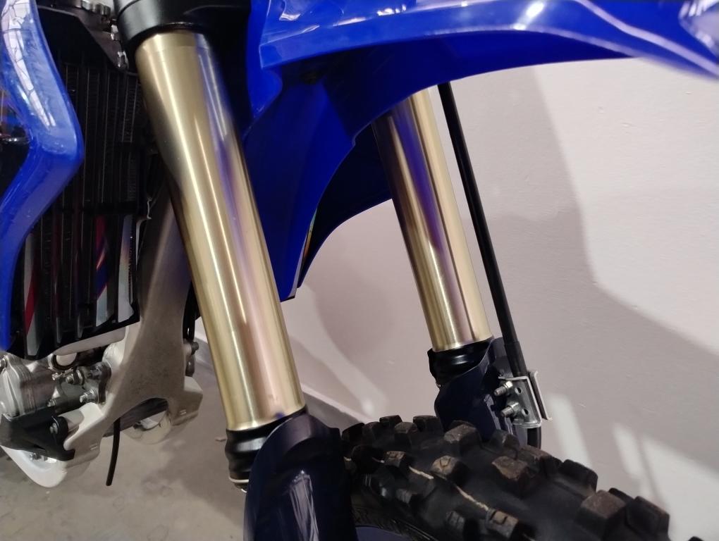 YAMAHA YZ 450 F - Foto