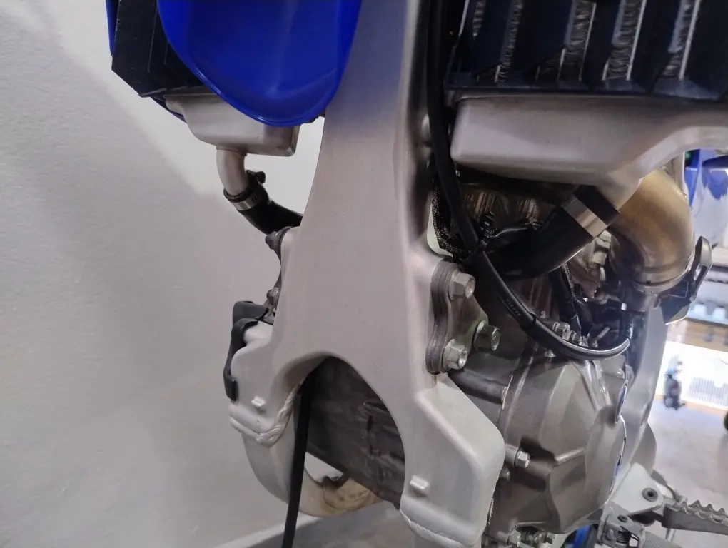 YAMAHA YZ 450 F - Foto