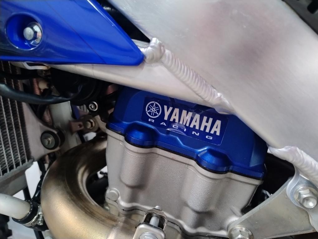 YAMAHA YZ 450 F - Foto