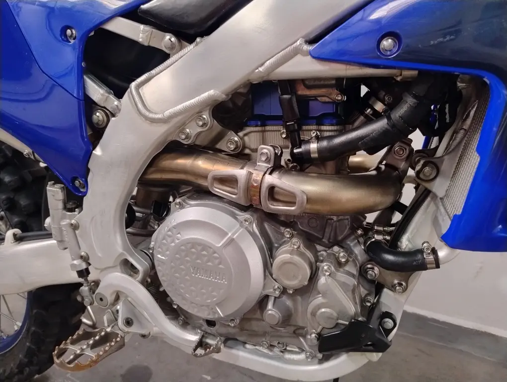 YAMAHA YZ 450 F - Foto