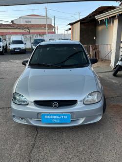 CHEVROLET Classic Sedan 1.0 4P