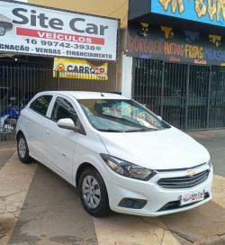 CHEVROLET Onix Hatch 1.0 4P FLEX LT CHEVROLET Onix Hatch 1.0 4P FLEX LT