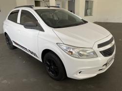 CHEVROLET Onix Hatch 1.0 4P FLEX LS