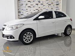CHEVROLET Onix Hatch 1.0 4P FLEX LT
