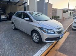 CHEVROLET Onix Hatch 1.4 4P FLEX LT AUTOM�TICO