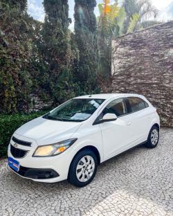 CHEVROLET Onix Hatch 1.4 4P FLEX LT