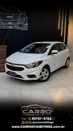 CHEVROLET Onix Hatch 1.4 4P FLEX ACTIV