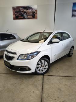 CHEVROLET Onix Hatch 1.4 4P FLEX LT