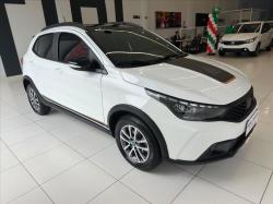 FIAT Argo 1.3 4P FLEX FIREFLY TREKKING AUTOMÁTICO CVT