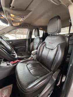 FIAT Toro 2.0 16V 4P VOLCANO 4WD TURBO DIESEL AUTOMTICO